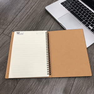 In sổ lò xo SLX 002 ruột giấy kẻ dòng
