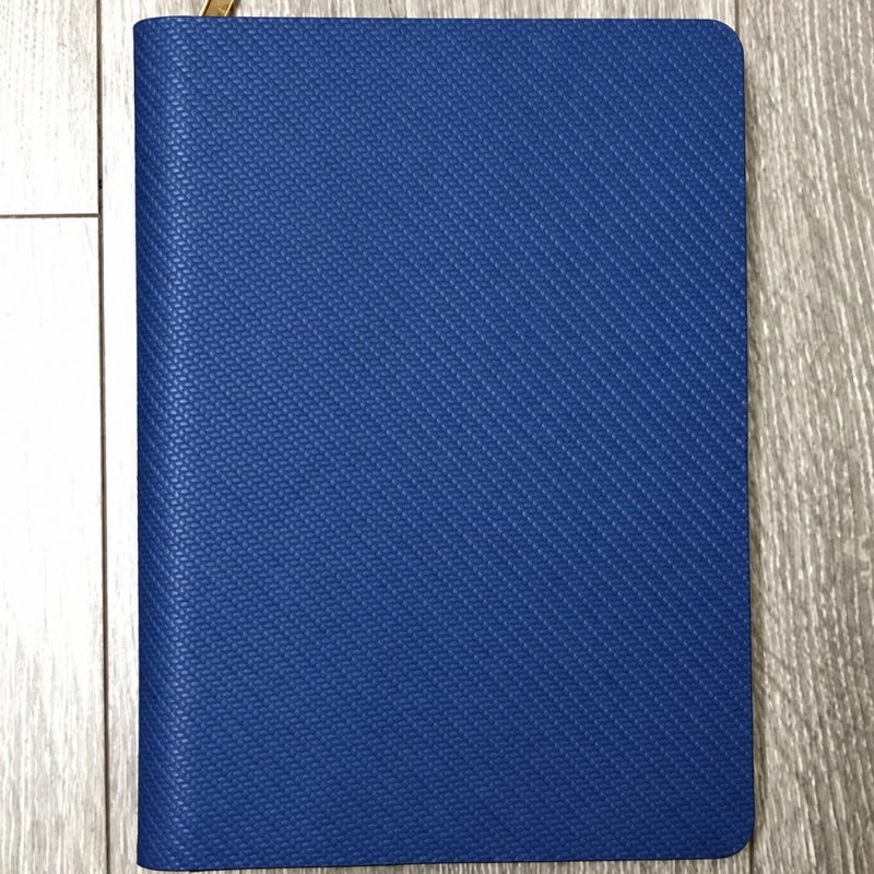 Sổ da bìa còng khóa kéo in logo SBC 008 bìa PU xanh navy