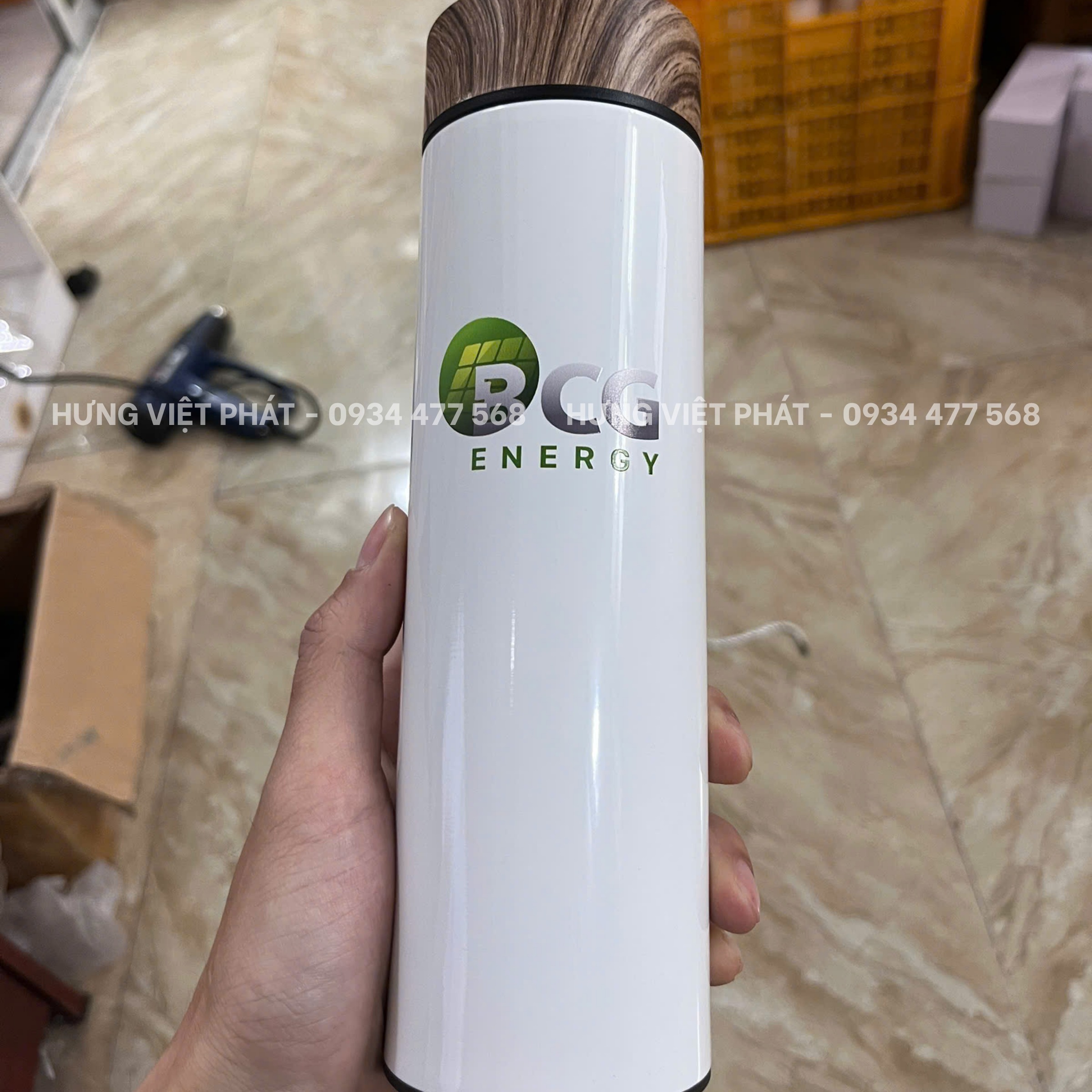 Bình nước giữ nhiệt nắp vân gỗ in logo theo yêu cầu