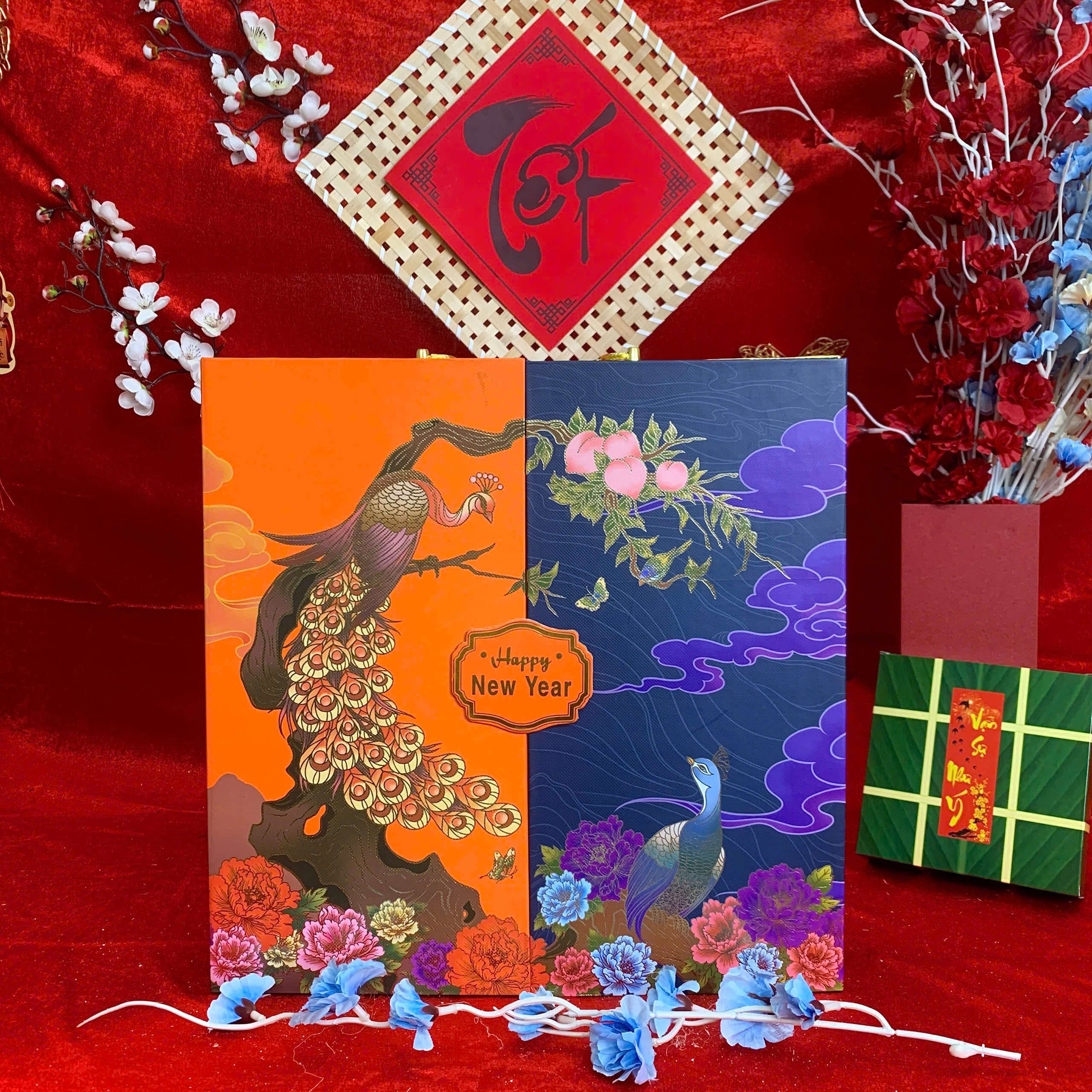 2. Hộp quà tết doanh nghiệp sang trọng