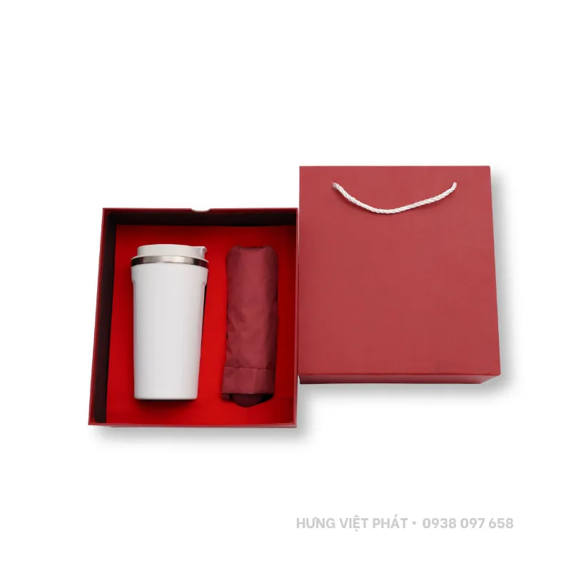 giftset-theo-yeu-cau-gsyc-007 Ly giữ nhiệt LGN 004 và ô dù min
