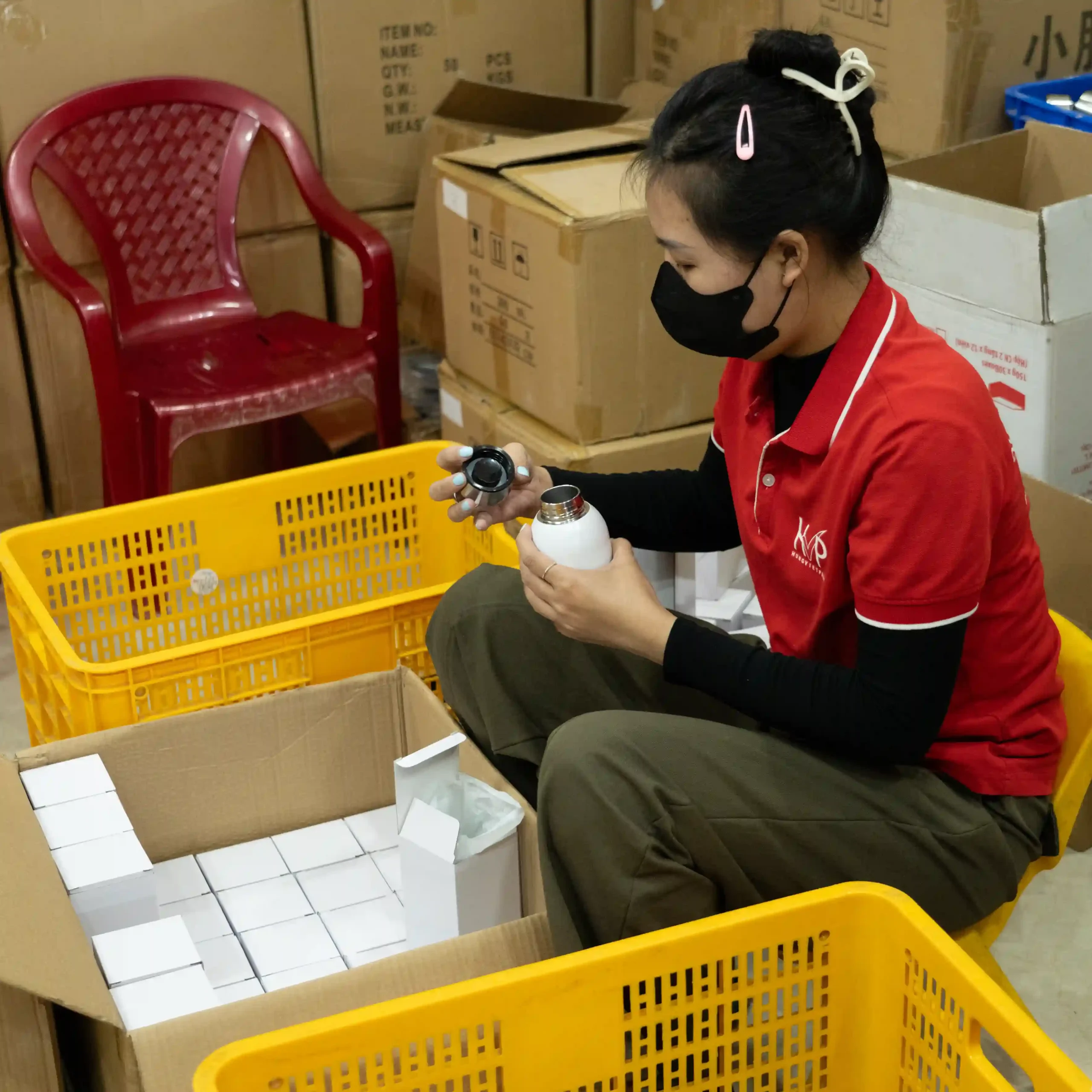 xưởng sản xuất bình giữ nhiệt in logo