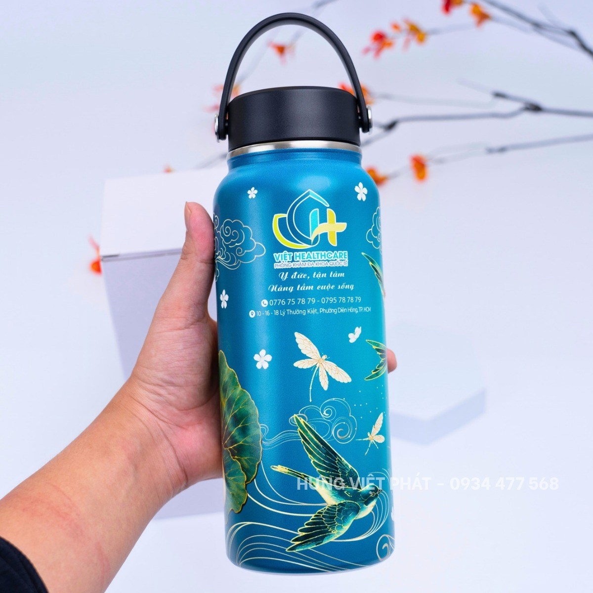 Bình giữ nhiệt in logo có quai cầm