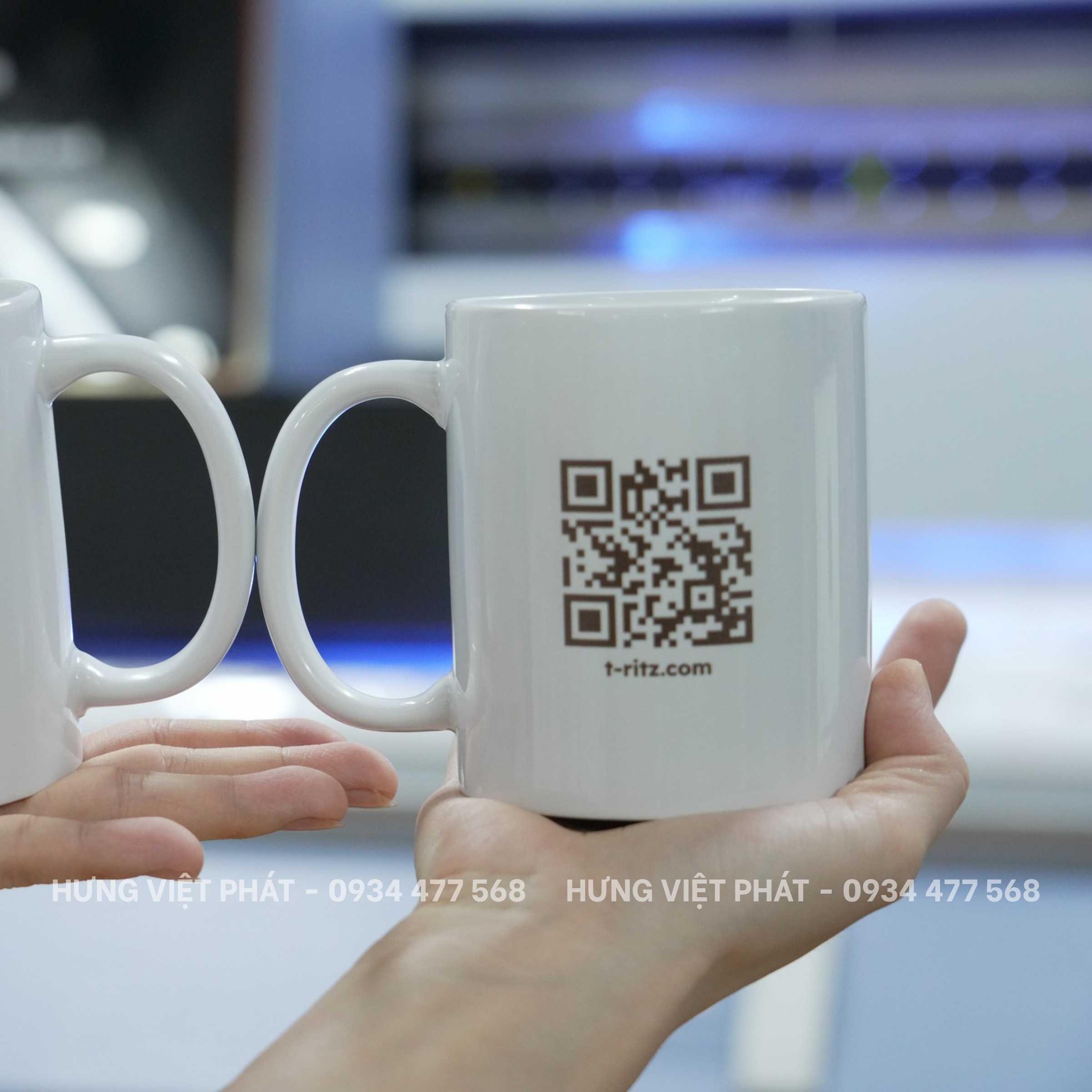 Ly sứ in logo theo yêu cầu