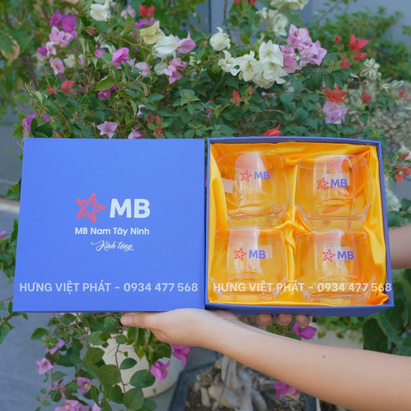 hộp âm dương in logo doanh nghiệp